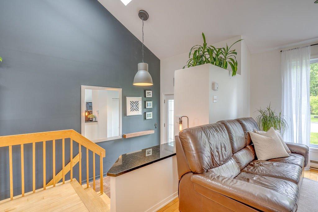 









86


Rue de Neuville

,
L'Île-Perrot,




QC
J7V8L3

