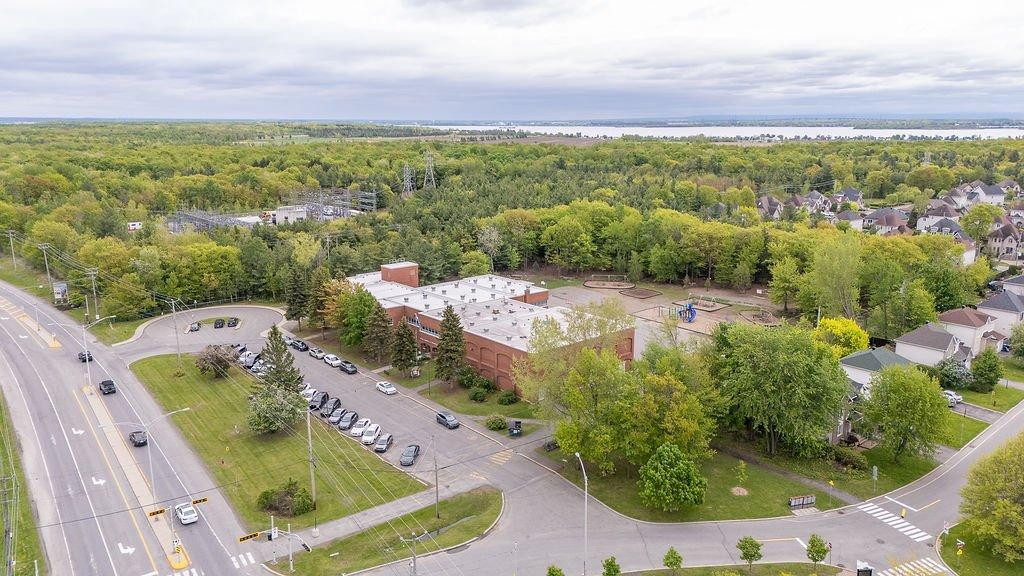 









86


Rue de Neuville

,
L'Île-Perrot,




QC
J7V8L3

