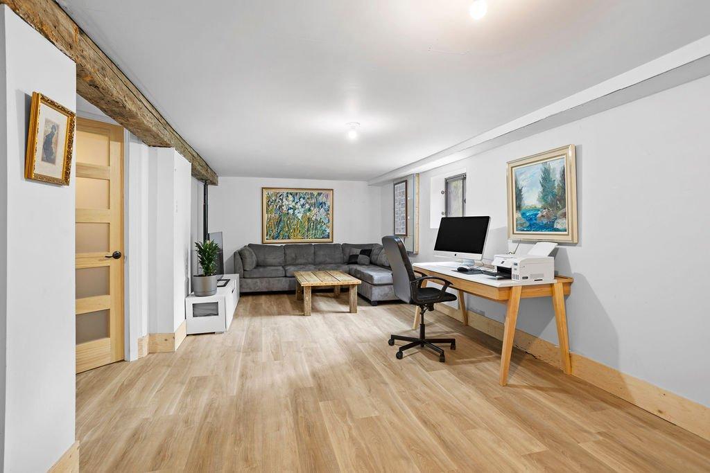 









123


Rue Claude-André

,
Sainte-Sophie,




QC
J5J1E9

