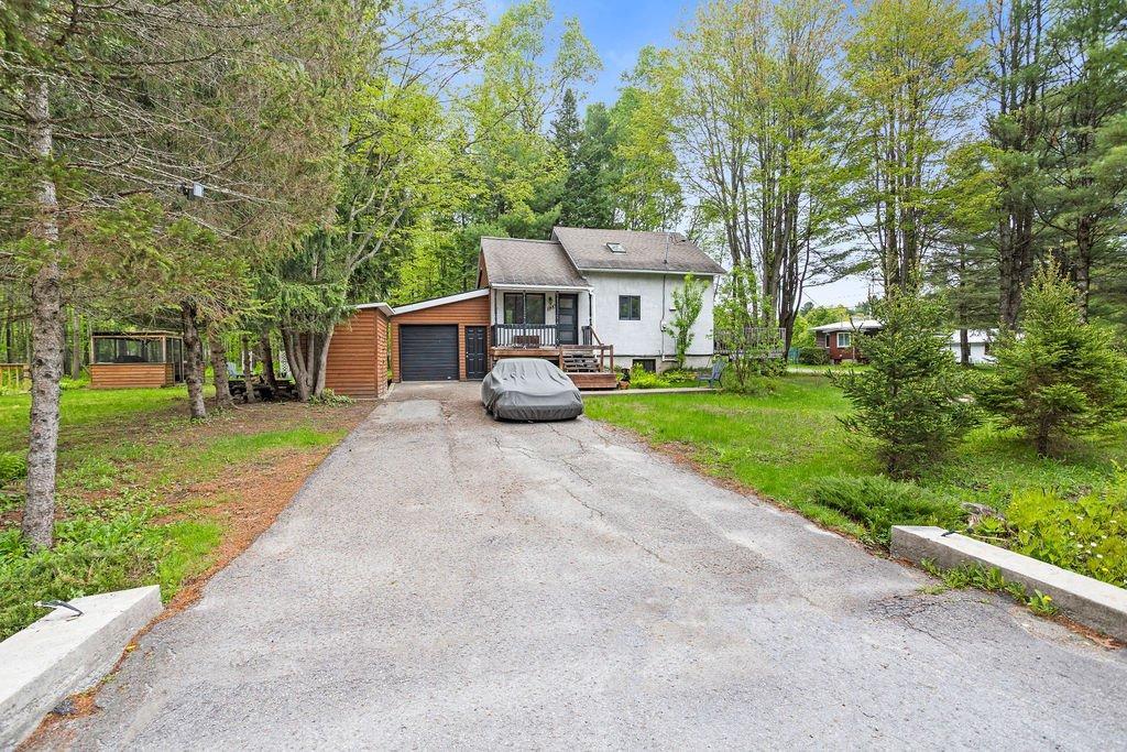 









123


Rue Claude-André

,
Sainte-Sophie,




QC
J5J1E9

