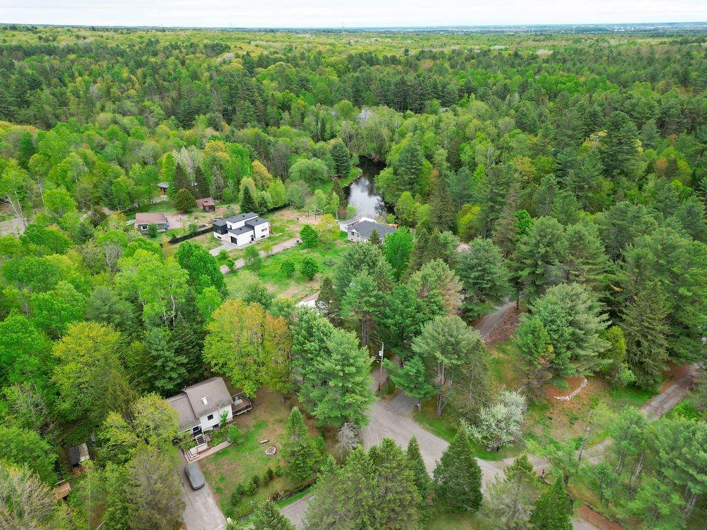 









123


Rue Claude-André

,
Sainte-Sophie,




QC
J5J1E9

