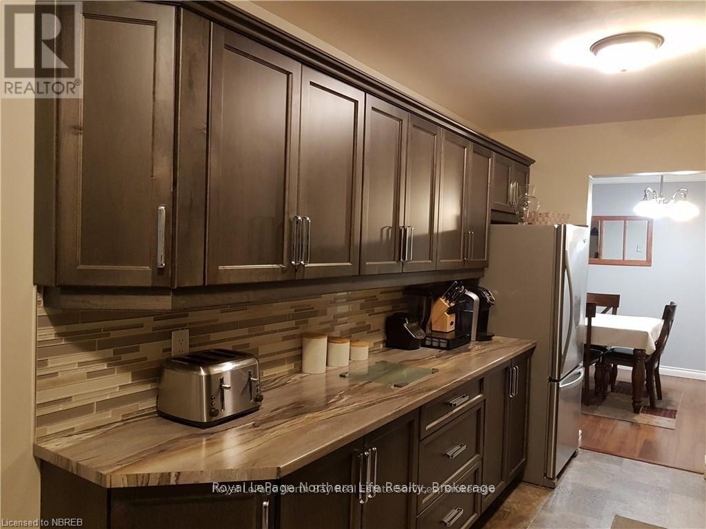 












895 TACKABERRY DRIVE

,
North Bay (West End),




Ontario
P1B4R8

