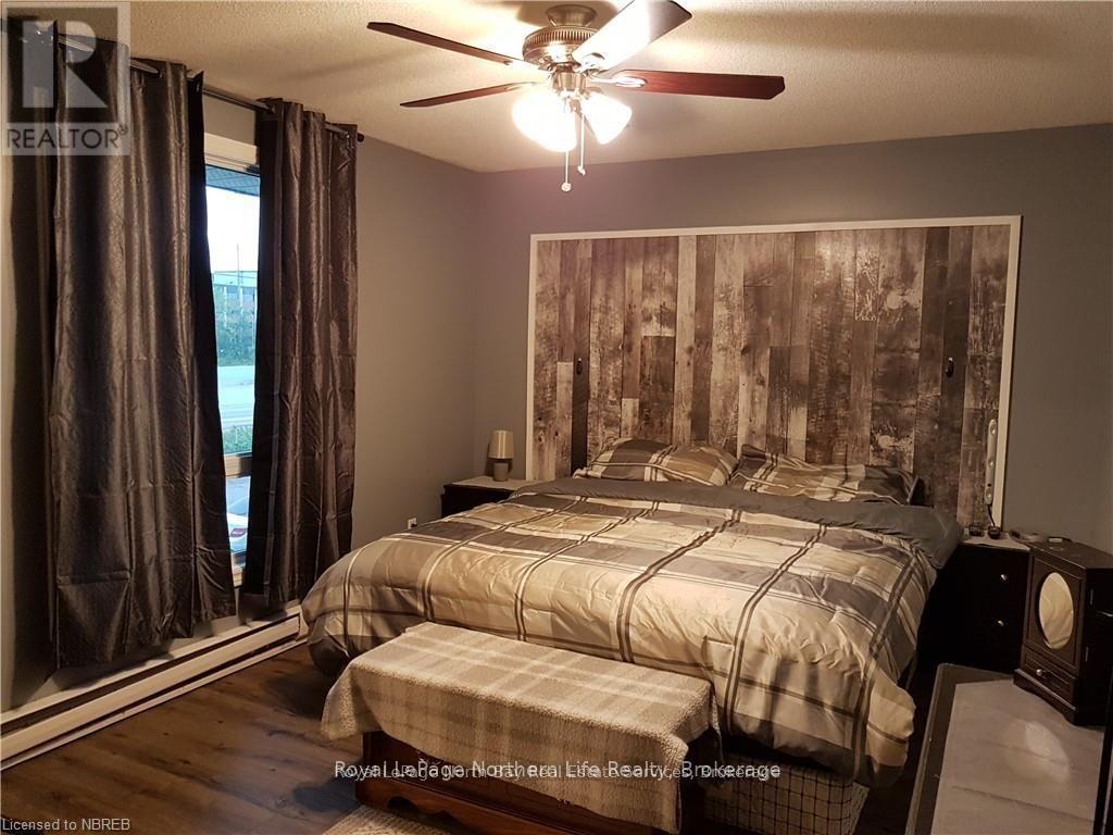 












895 TACKABERRY DRIVE

,
North Bay (West End),




Ontario
P1B4R8

