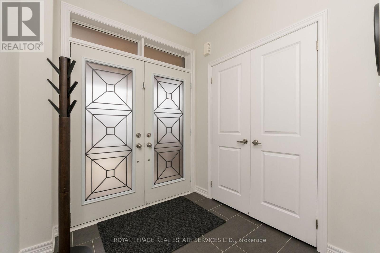 












160 DREXLER AVENUE

,
Guelph/Eramosa,




Ontario
N0B2K0

