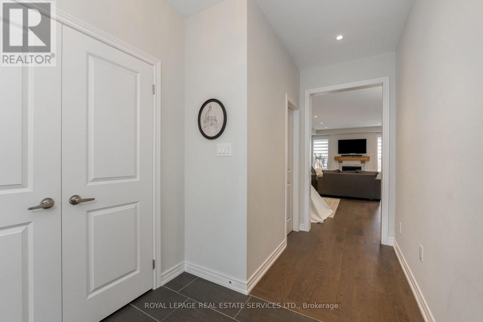 












160 DREXLER AVENUE

,
Guelph/Eramosa,




Ontario
N0B2K0

