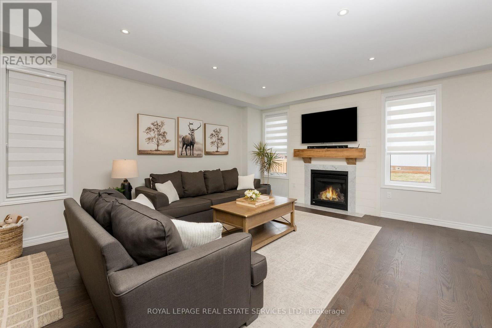 












160 DREXLER AVENUE

,
Guelph/Eramosa,




Ontario
N0B2K0

