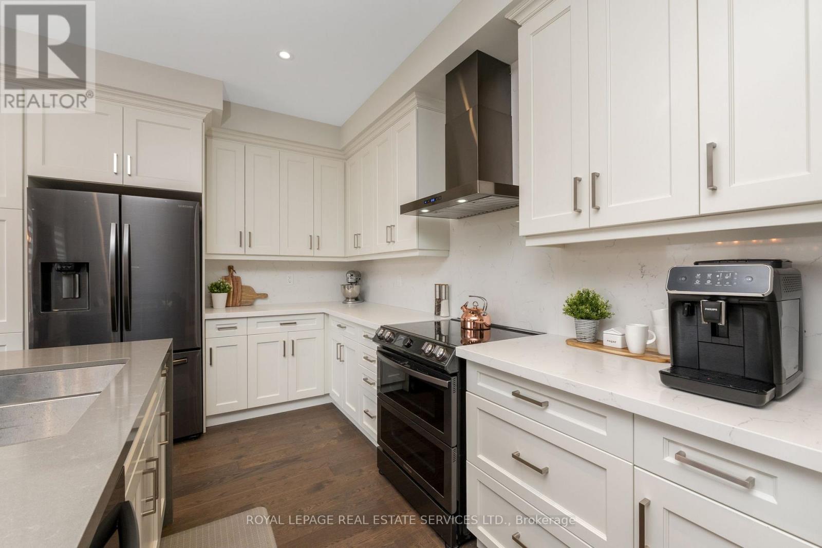 












160 DREXLER AVENUE

,
Guelph/Eramosa,




Ontario
N0B2K0


