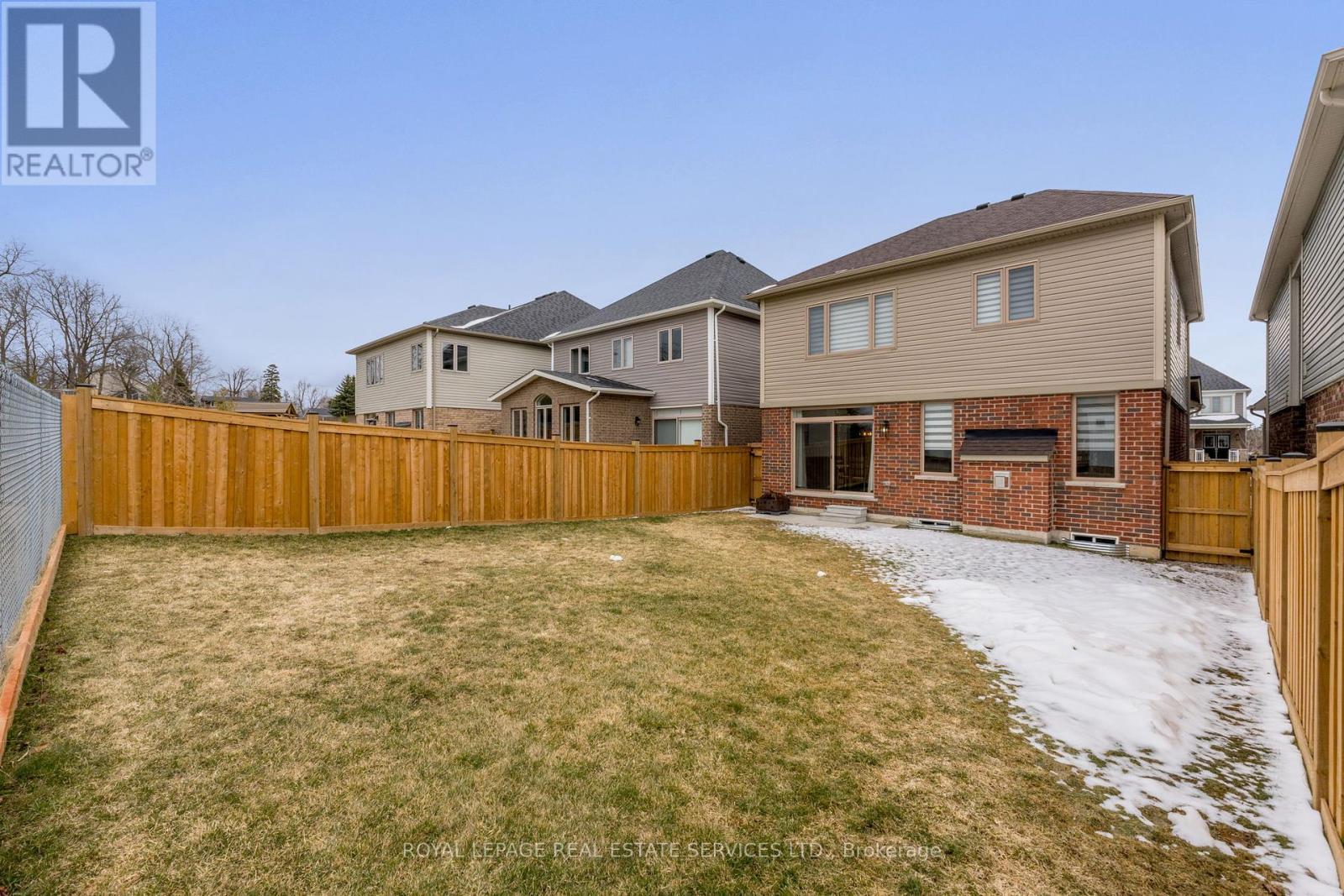 












160 DREXLER AVENUE

,
Guelph/Eramosa,




Ontario
N0B2K0


