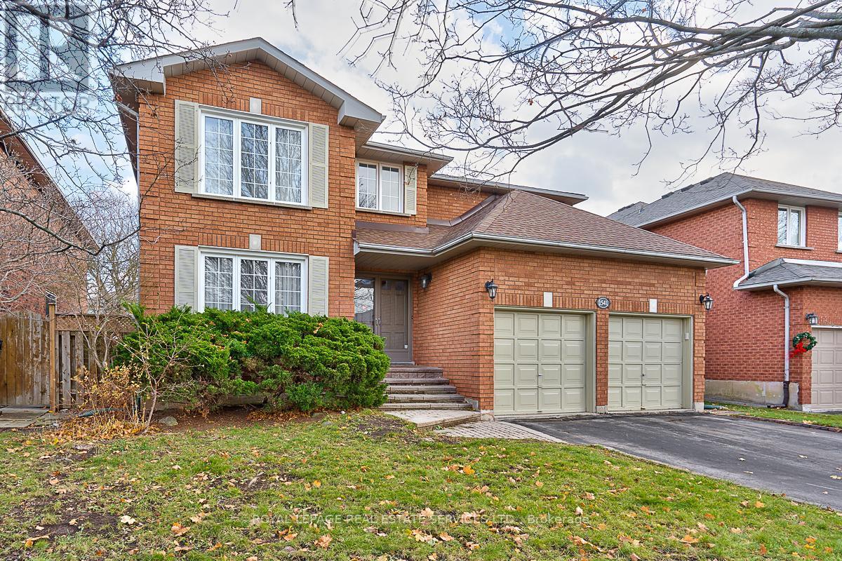












1541 STATIONMASTER LANE

,
Oakville,




Ontario
L6M3A9

