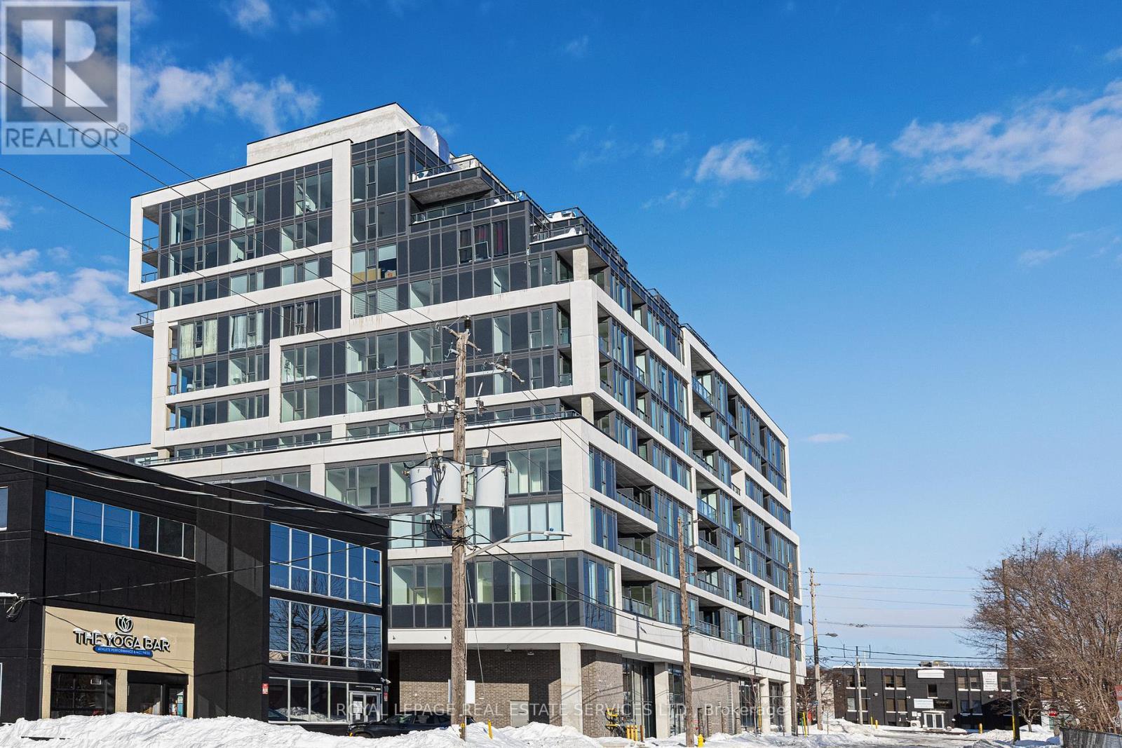 












911 - 859 THE QUEENSWAY

,
Toronto,




Ontario
M8Z1N8

