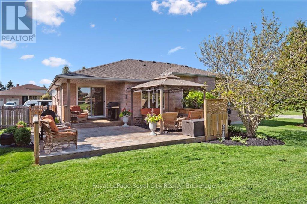 












17 ST BONIFACE DRIVE

,
Woolwich,




Ontario
N0B2B0


