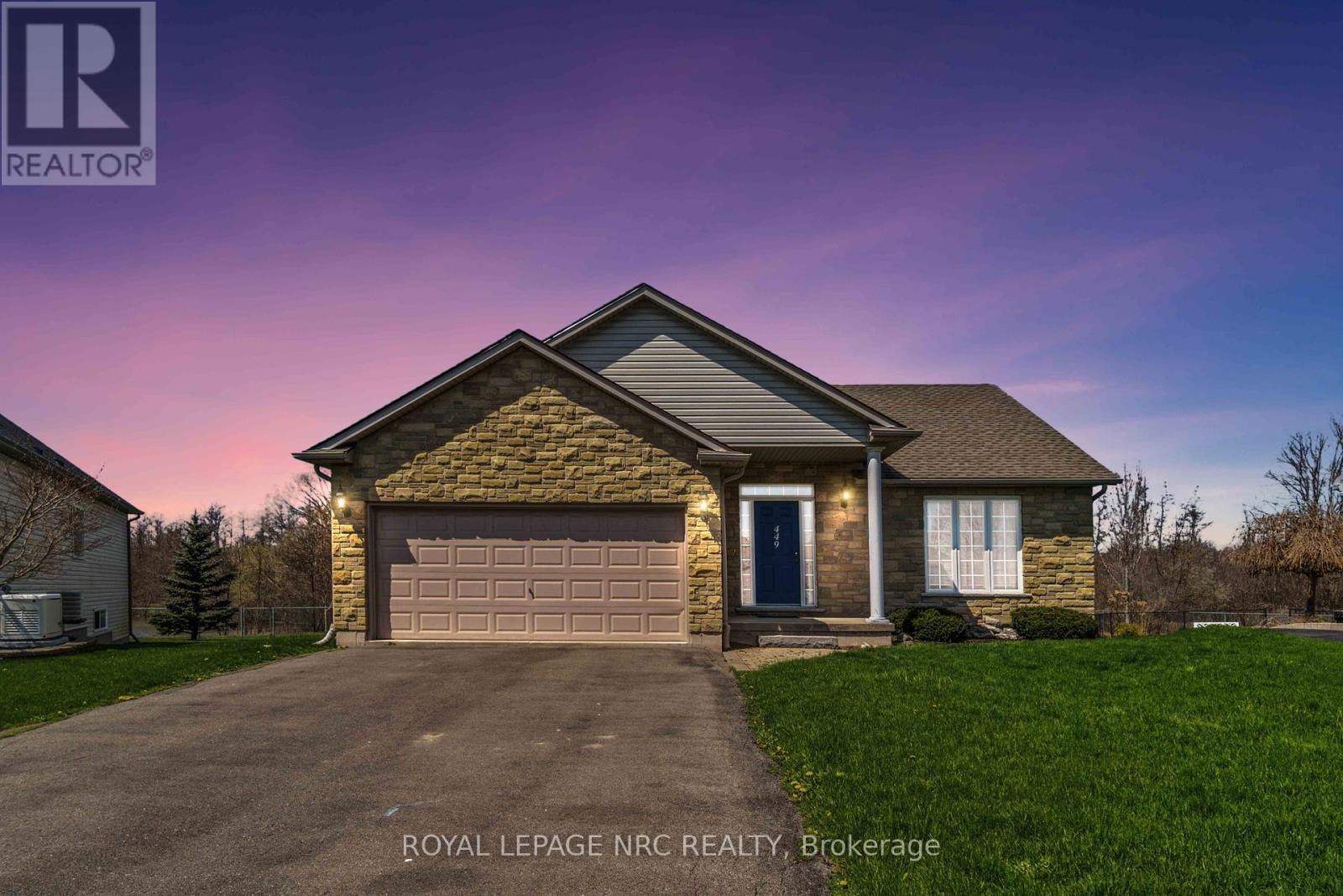 












449 BARRINGTON COURT

,
Fort Erie (Ridgeway),




Ontario
L0S1N0

