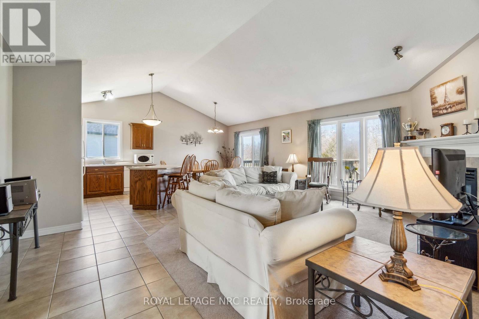 












449 BARRINGTON COURT

,
Fort Erie (Ridgeway),




Ontario
L0S1N0

