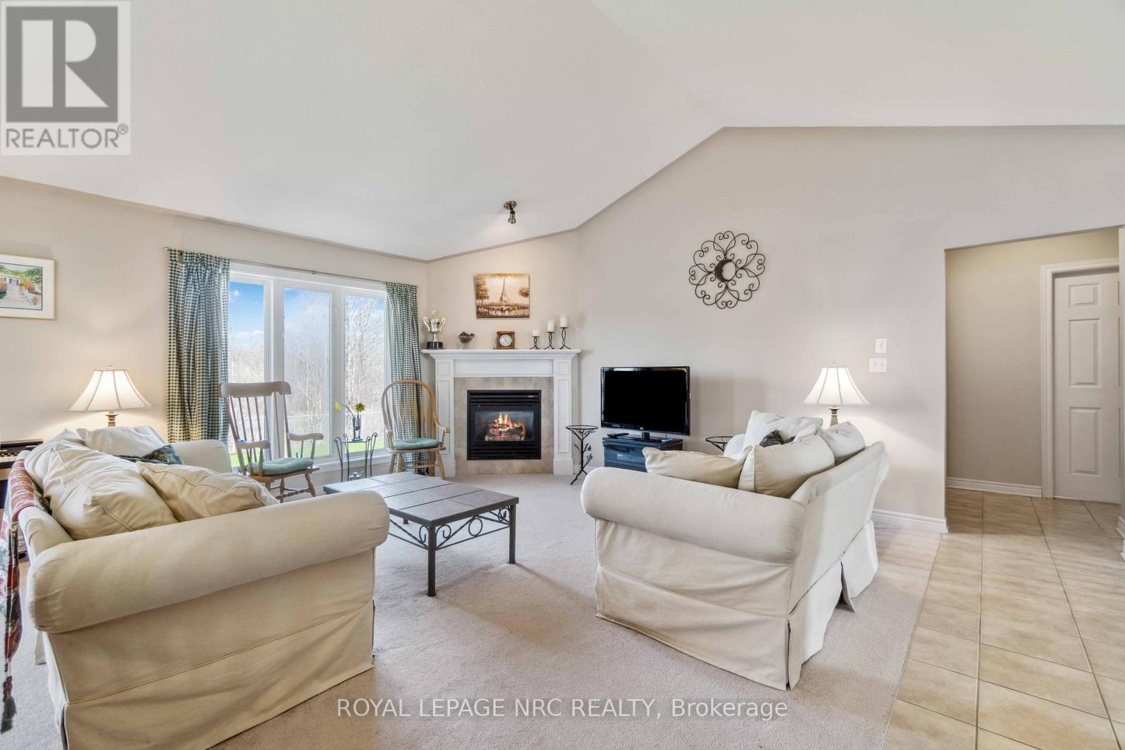 












449 BARRINGTON COURT

,
Fort Erie (Ridgeway),




Ontario
L0S1N0

