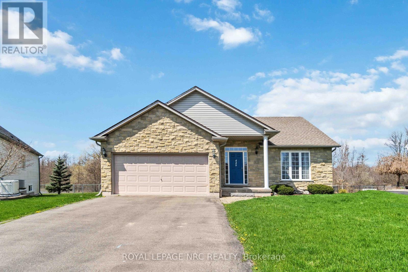 












449 BARRINGTON COURT

,
Fort Erie (Ridgeway),




Ontario
L0S1N0

