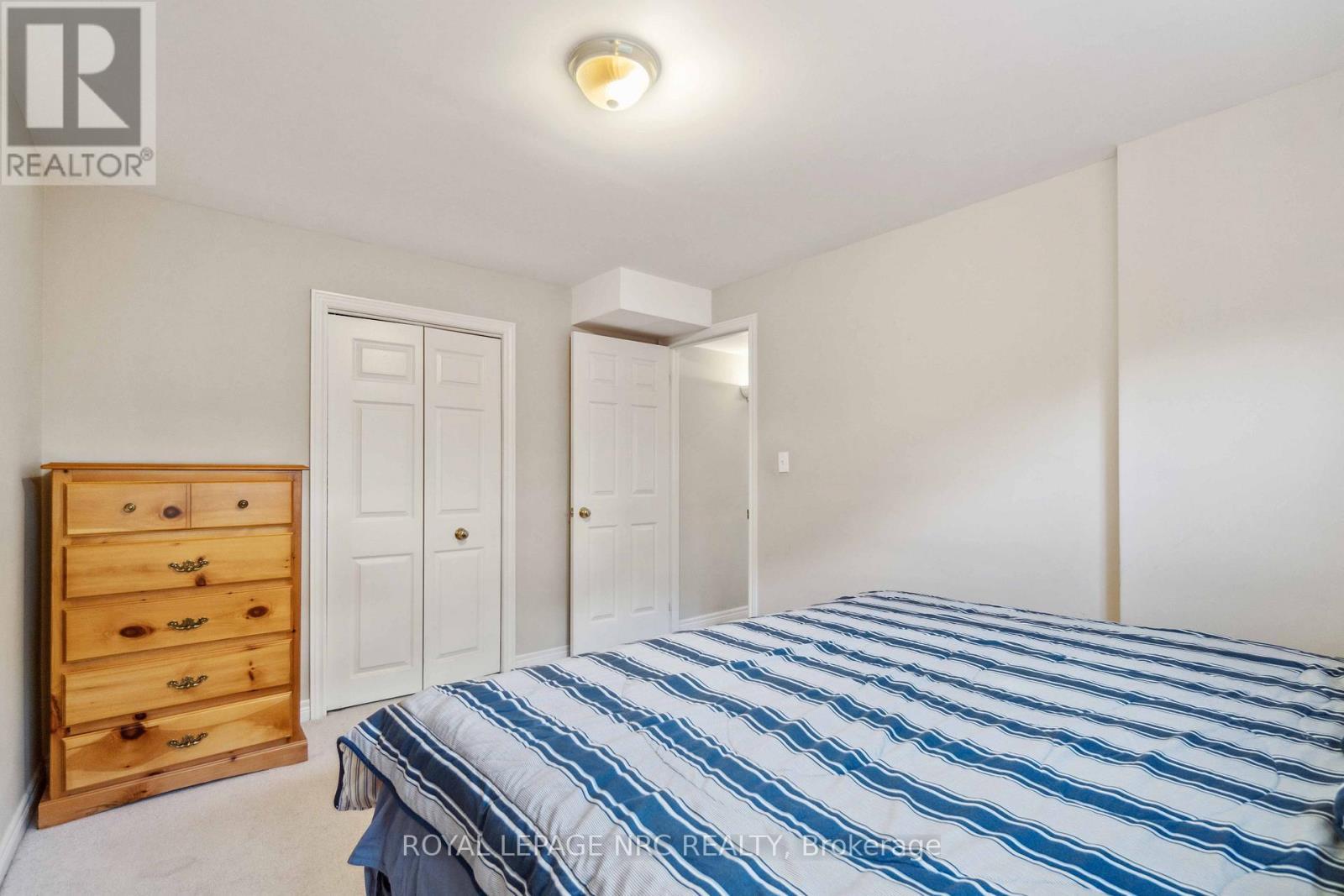












449 BARRINGTON COURT

,
Fort Erie (Ridgeway),




Ontario
L0S1N0

