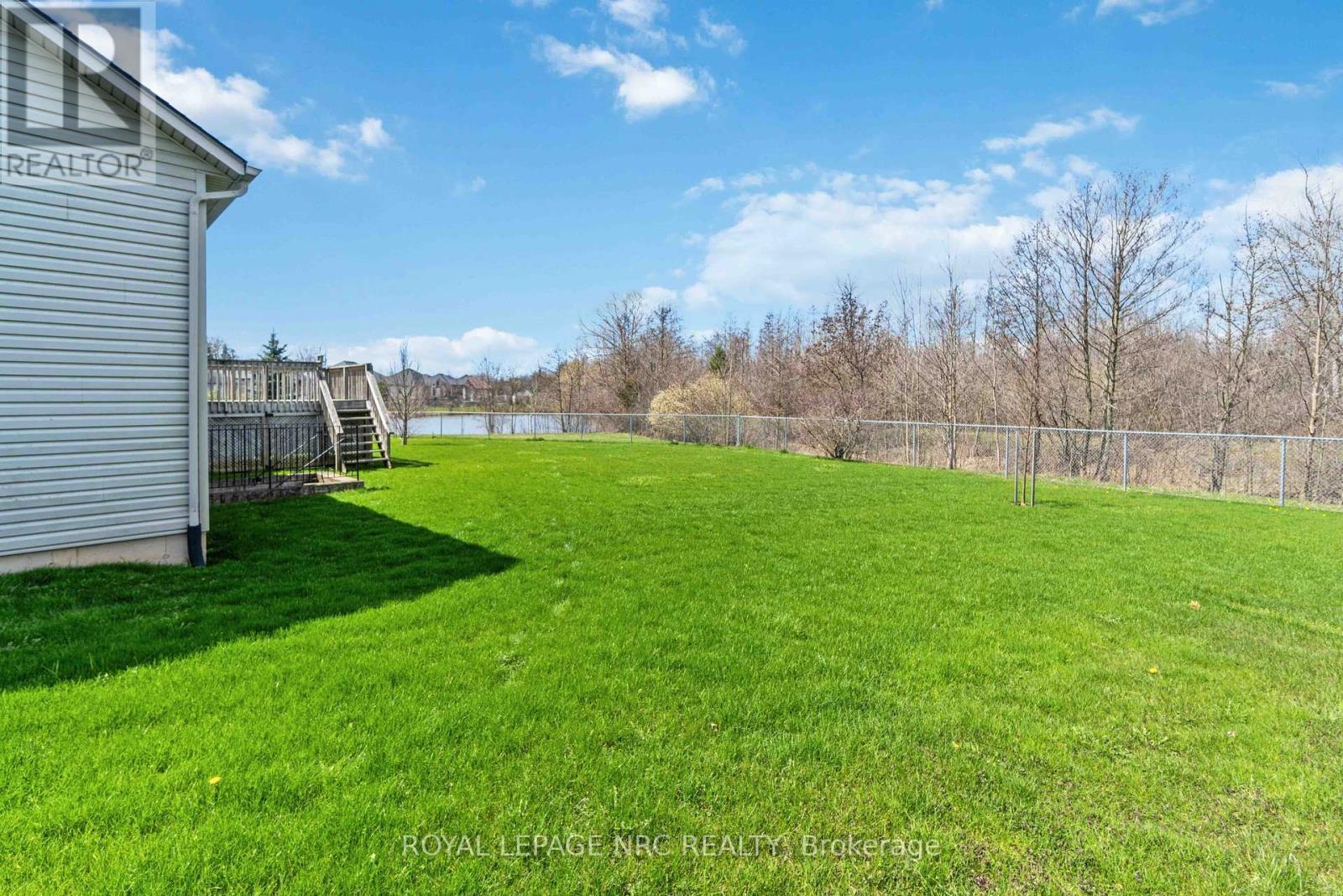 












449 BARRINGTON COURT

,
Fort Erie (Ridgeway),




Ontario
L0S1N0

