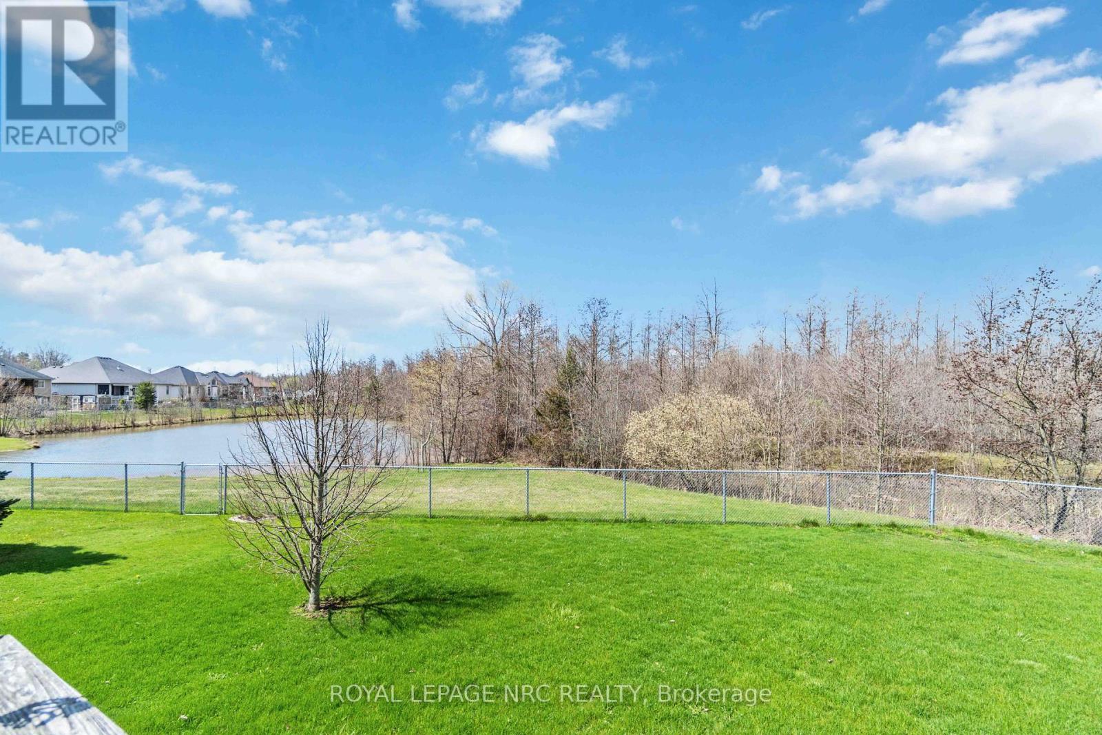 












449 BARRINGTON COURT

,
Fort Erie (Ridgeway),




Ontario
L0S1N0

