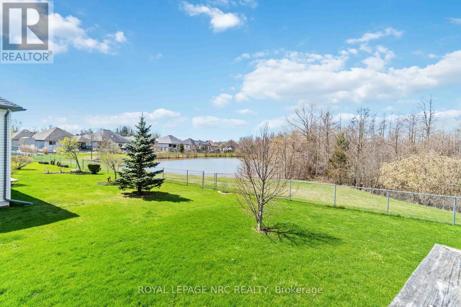 












449 BARRINGTON COURT

,
Fort Erie (Ridgeway),




Ontario
L0S1N0

