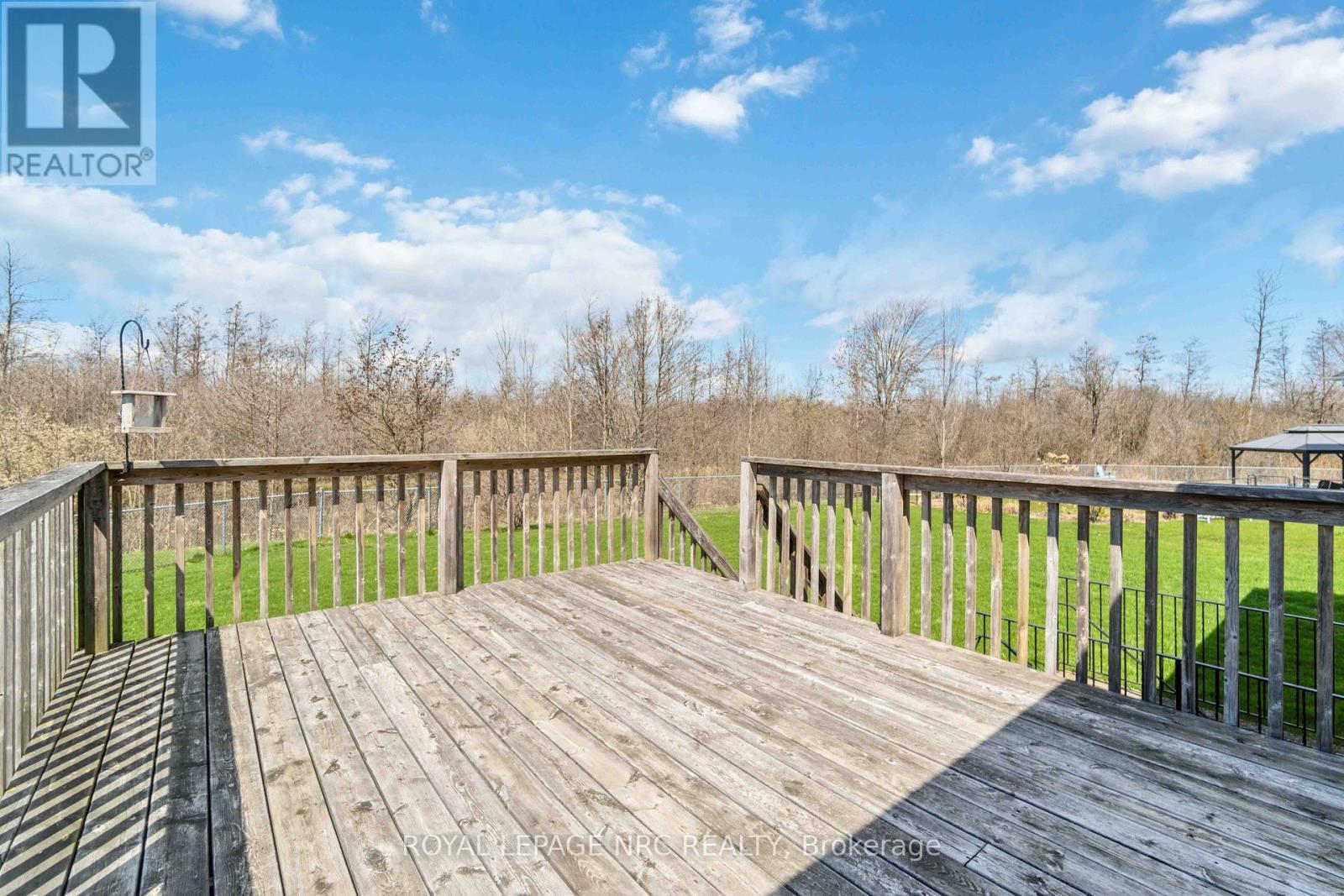 












449 BARRINGTON COURT

,
Fort Erie (Ridgeway),




Ontario
L0S1N0

