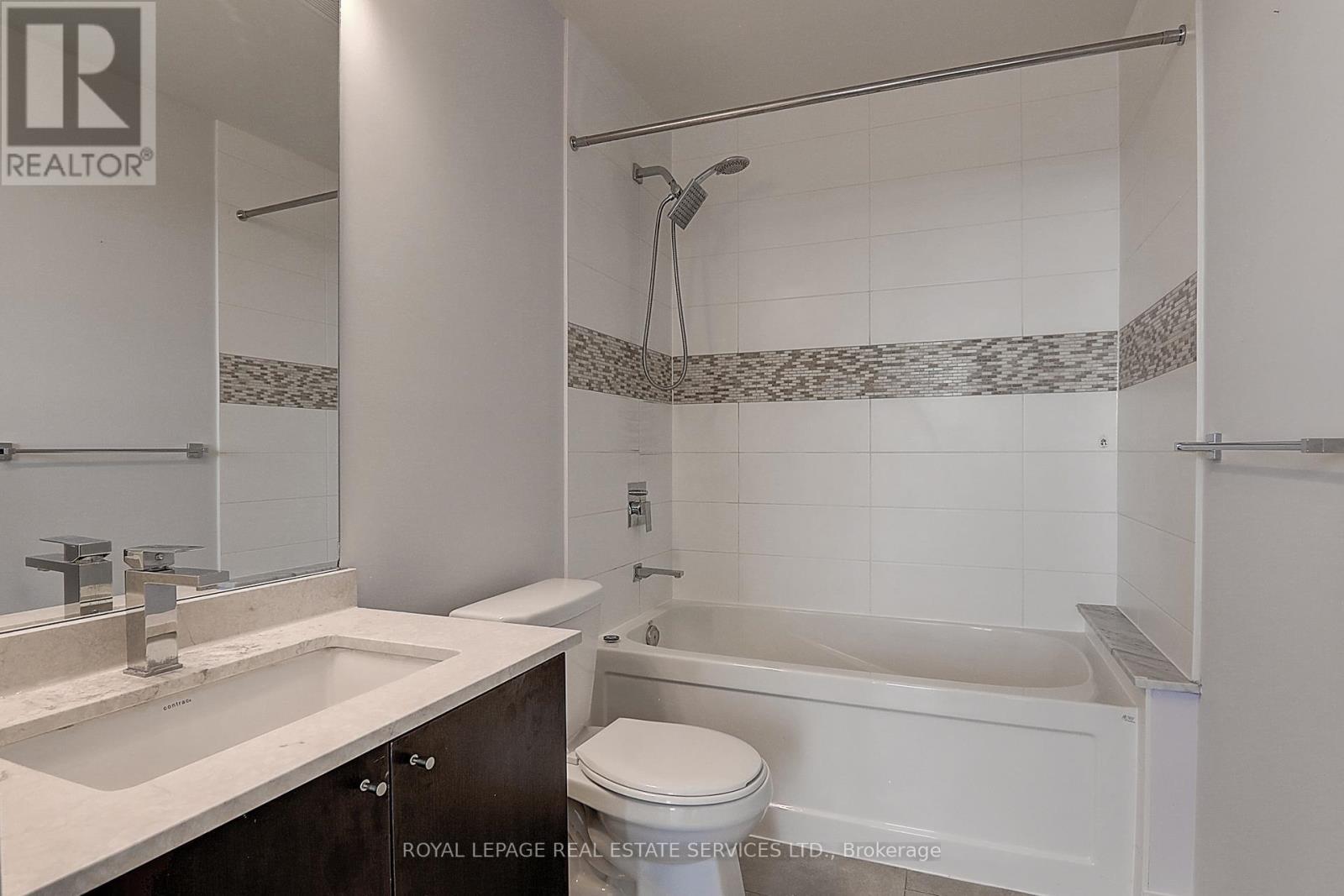 












4510 - 4011 BRICKSTONE MEWS

,
Mississauga,




Ontario
L5B0J7

