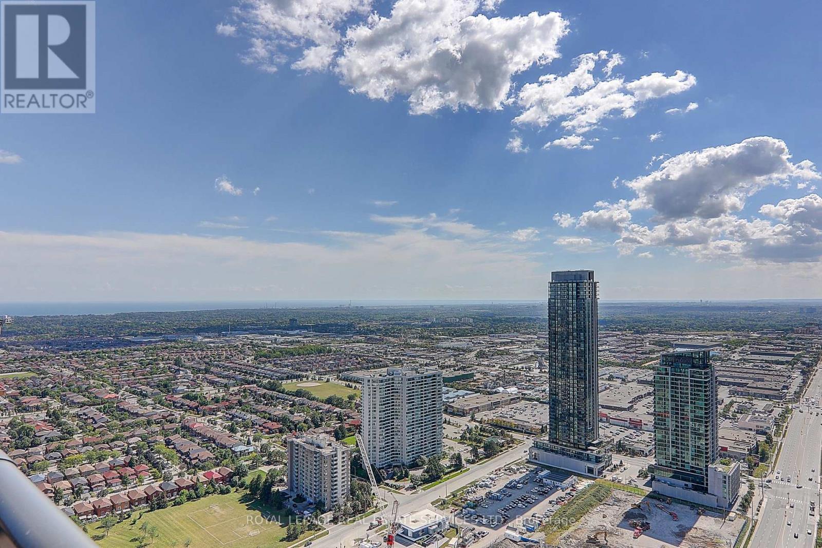 












4510 - 4011 BRICKSTONE MEWS

,
Mississauga,




Ontario
L5B0J7

