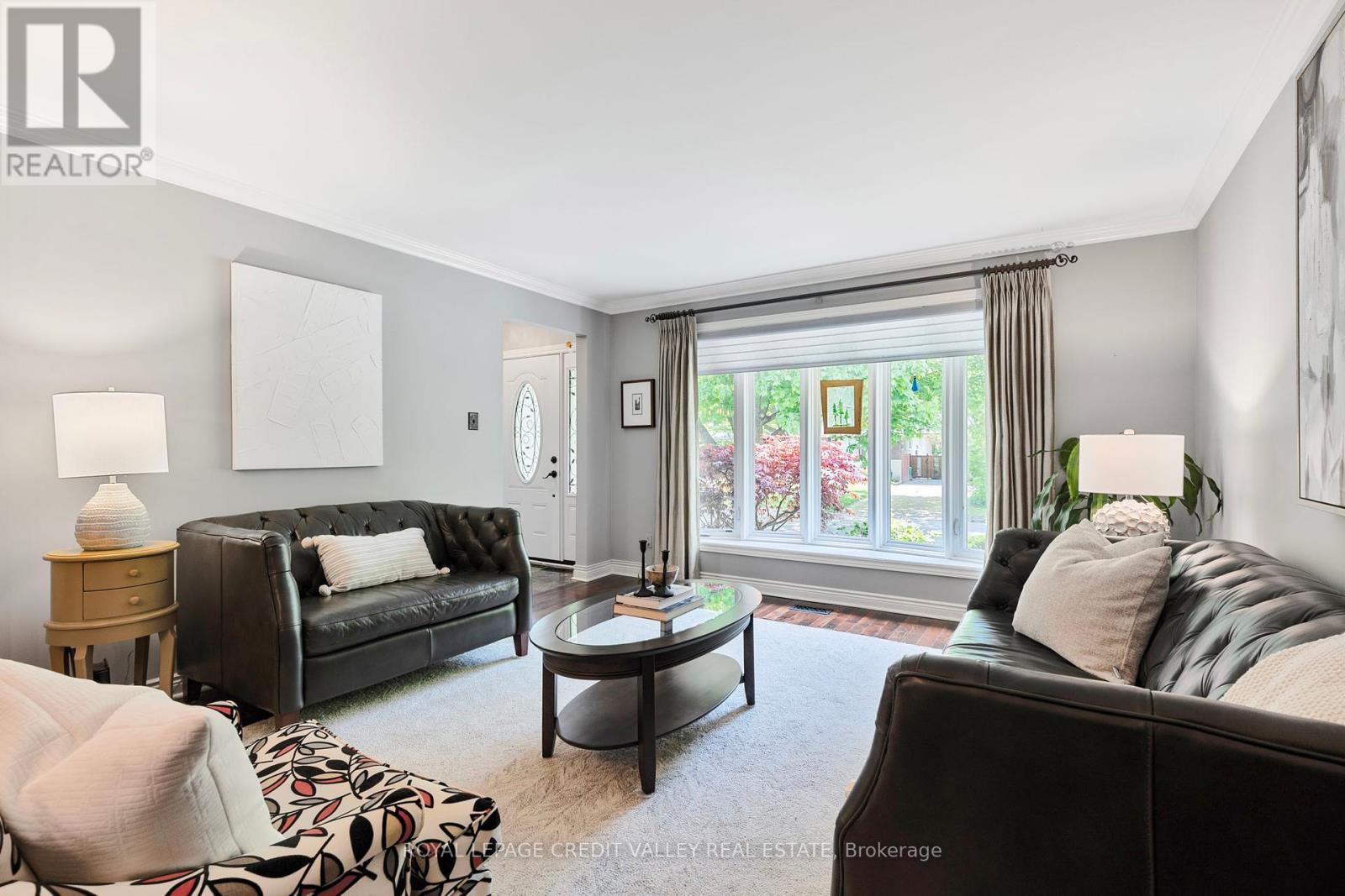 












24 LADORE DRIVE

,
Brampton,




Ontario
L6Y1V5

