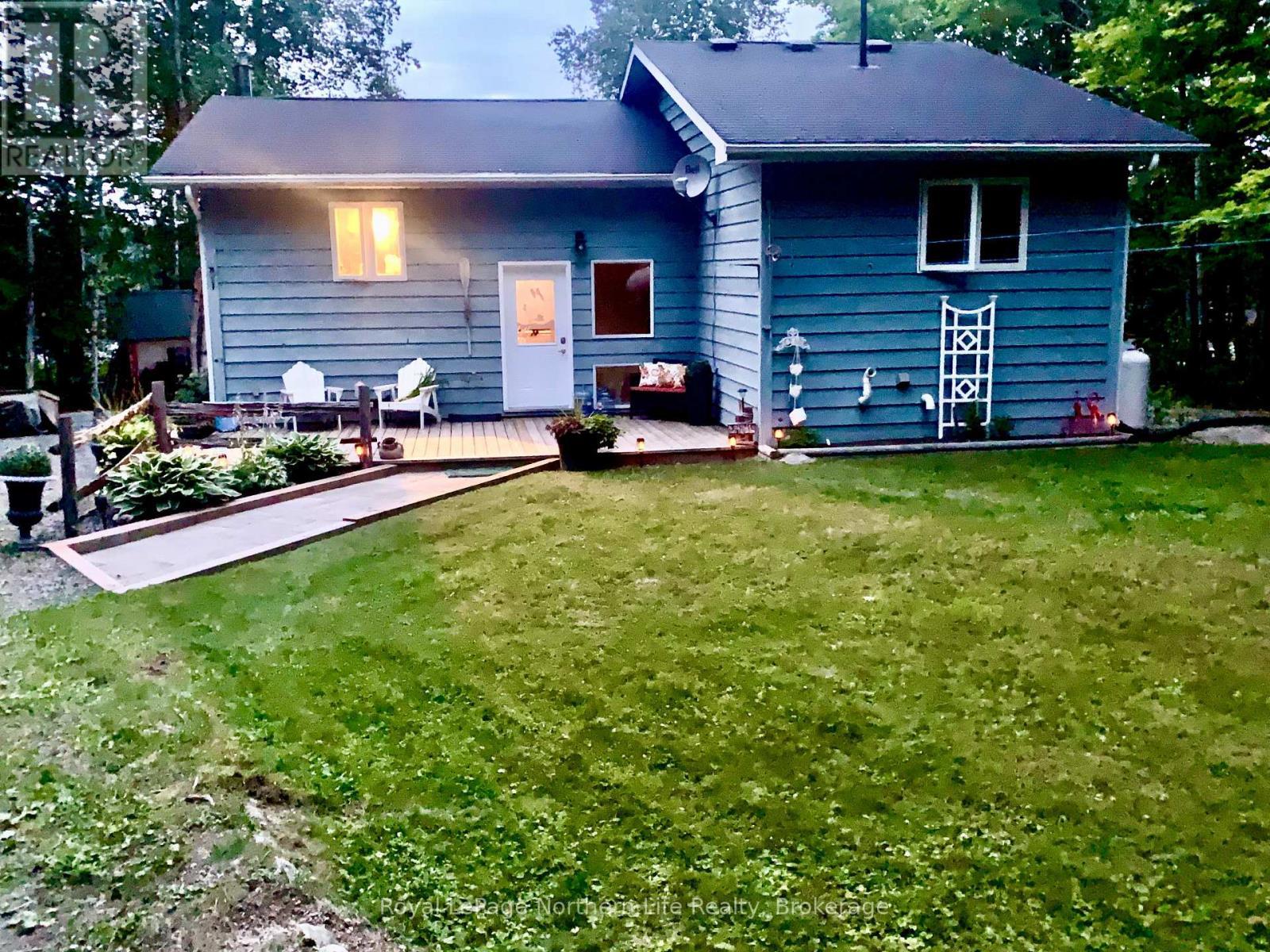 












448 SWALWELLS DRIVE

,
Nipissing,




Ontario
P0H1W0

