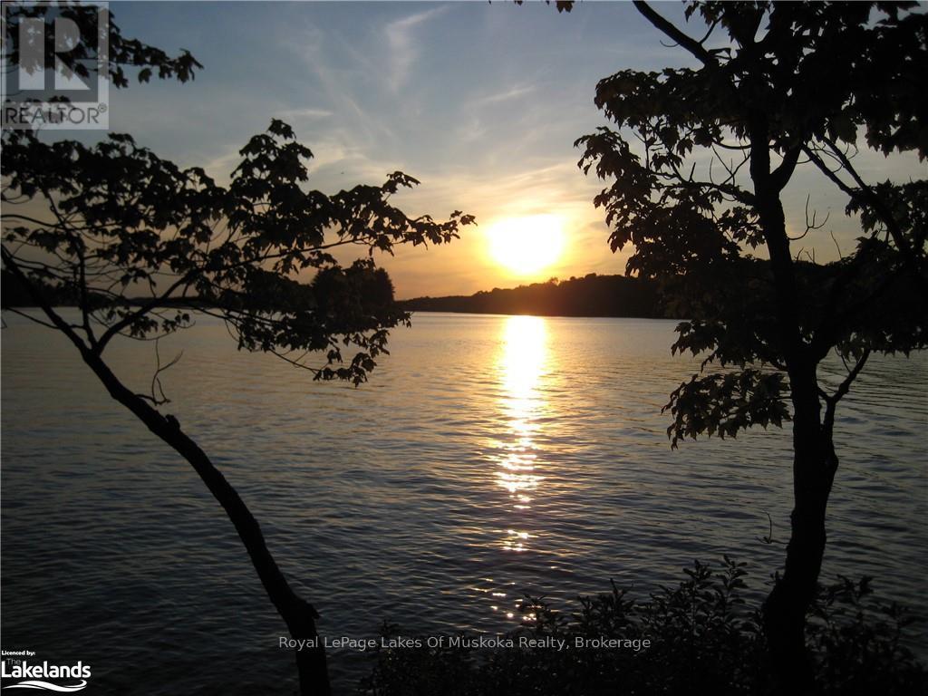 












71 EARLS ROAD

,
The Archipelago (Archipelago South),




Ontario
P0C1H0

