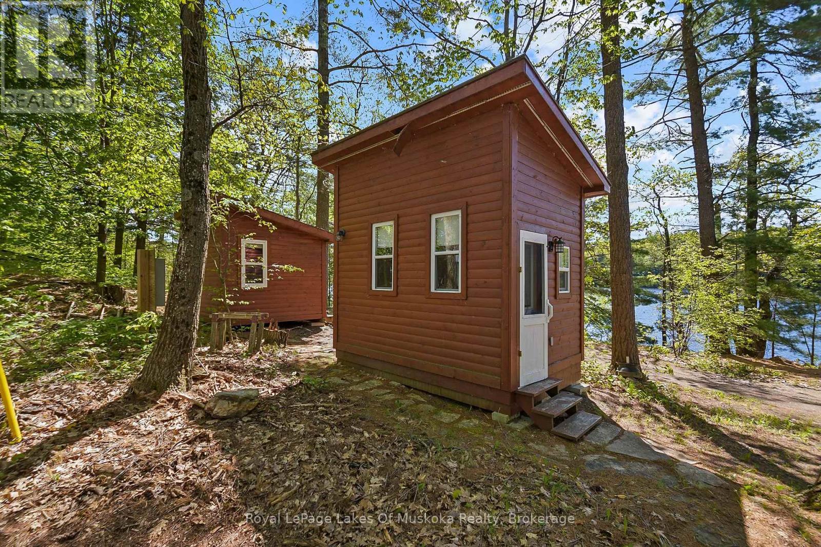 












71 EARLS ROAD

,
The Archipelago (Archipelago South),




Ontario
P0C1H0

