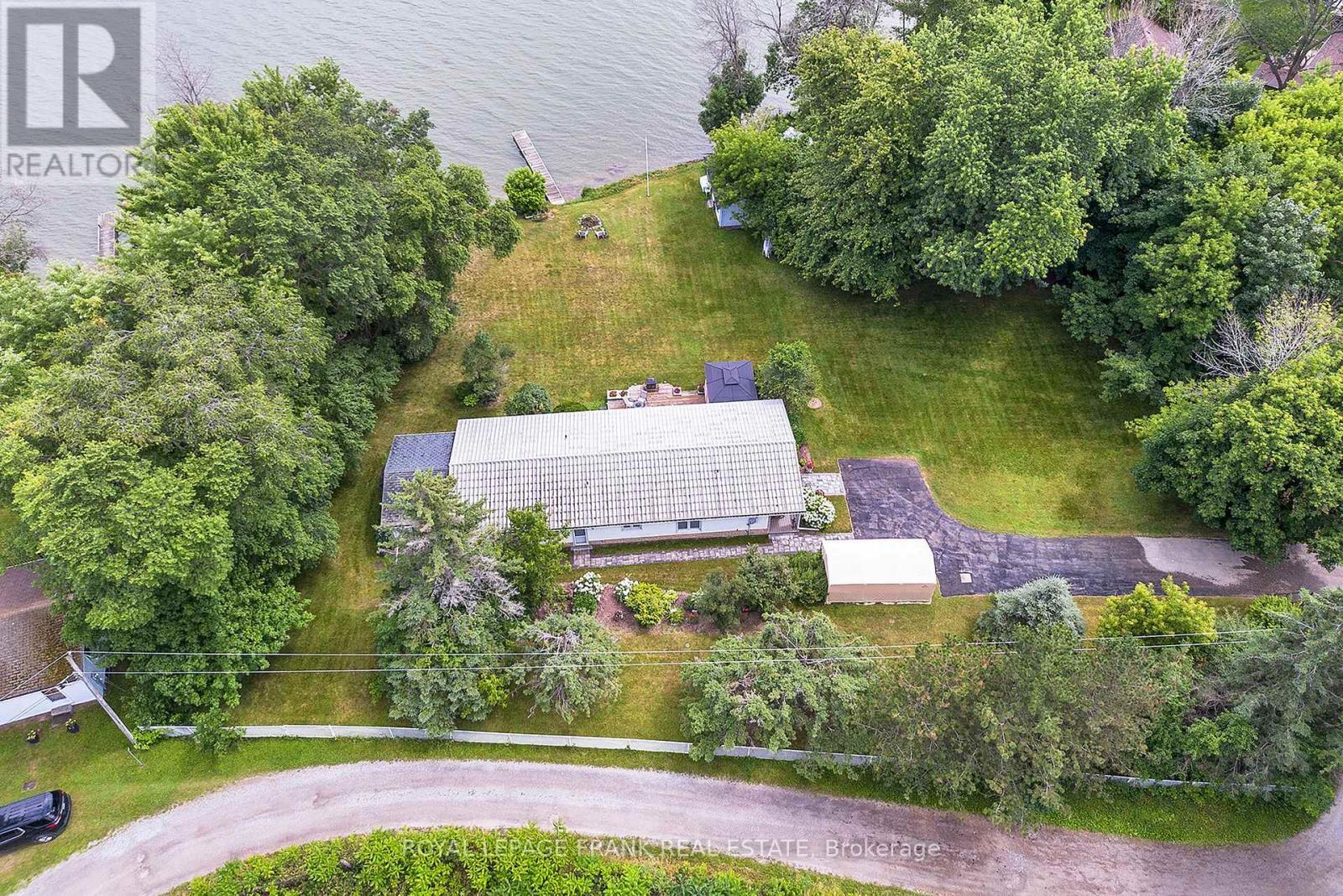 












46 LAKEVIEW BOULEVARD

,
Kawartha Lakes (Little Britain),




Ontario
K0M2C0

