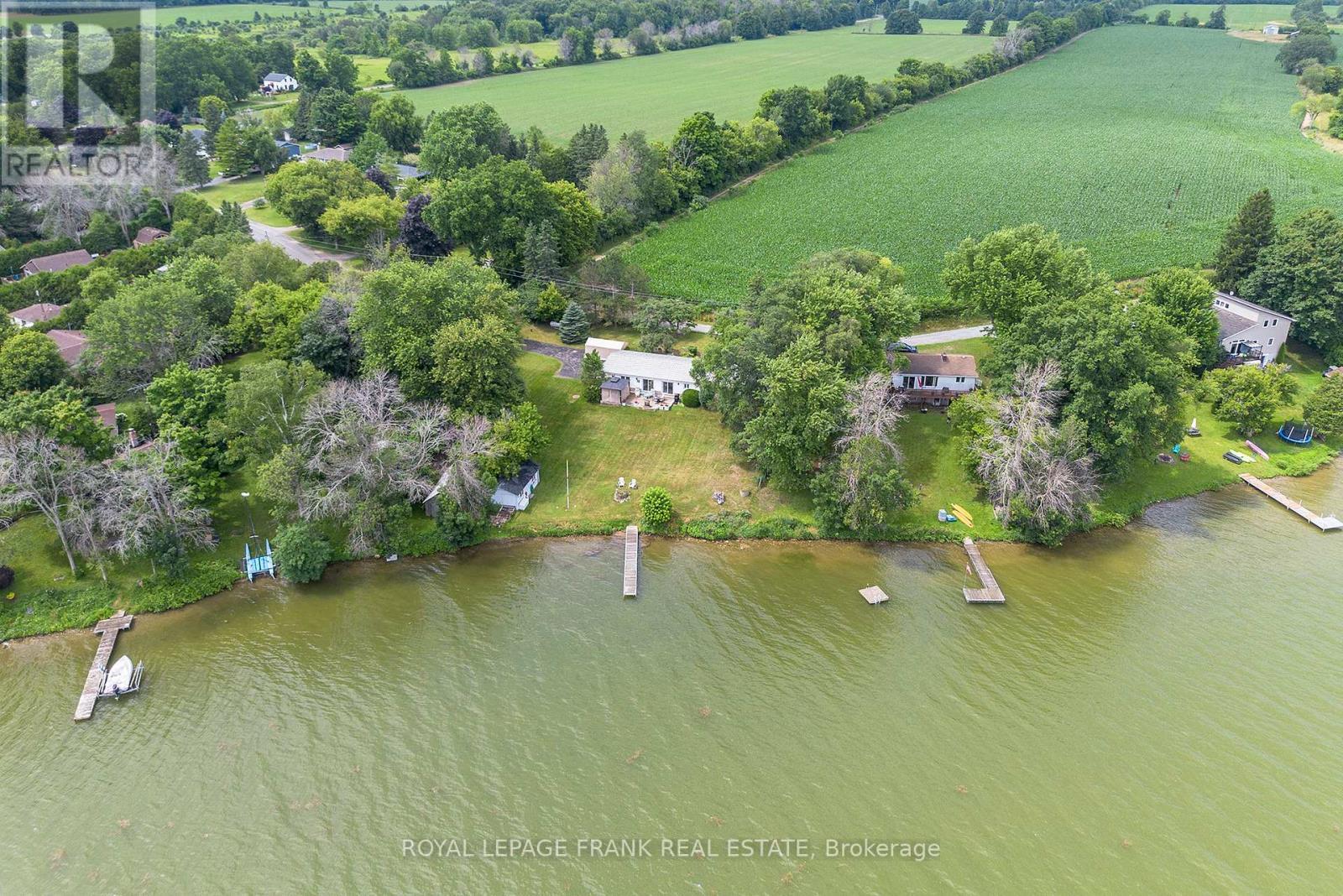 












46 LAKEVIEW BOULEVARD

,
Kawartha Lakes (Little Britain),




Ontario
K0M2C0

