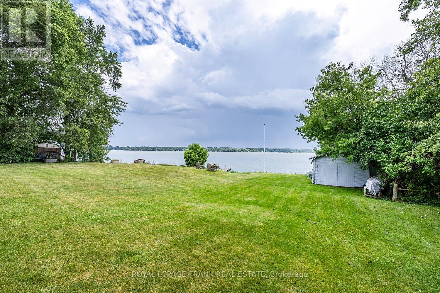 












46 LAKEVIEW BOULEVARD

,
Kawartha Lakes (Little Britain),




Ontario
K0M2C0

