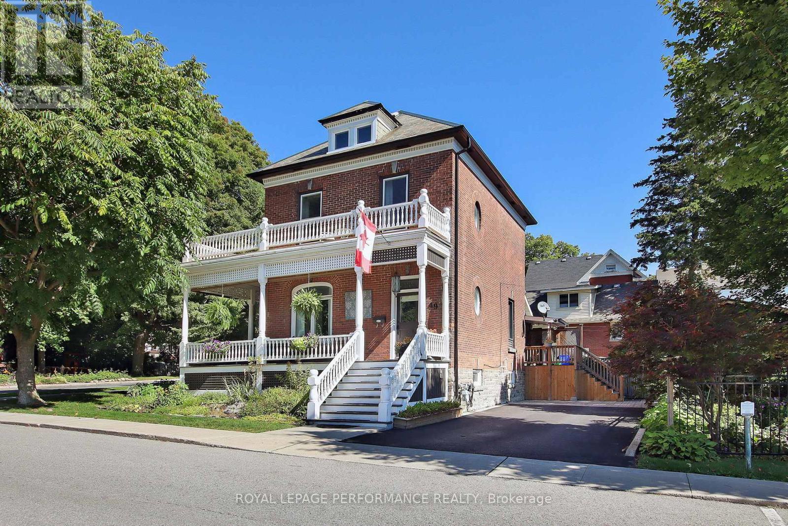 












49 BETHUNE STREET

,
Brockville,




Ontario
K6V2C9

