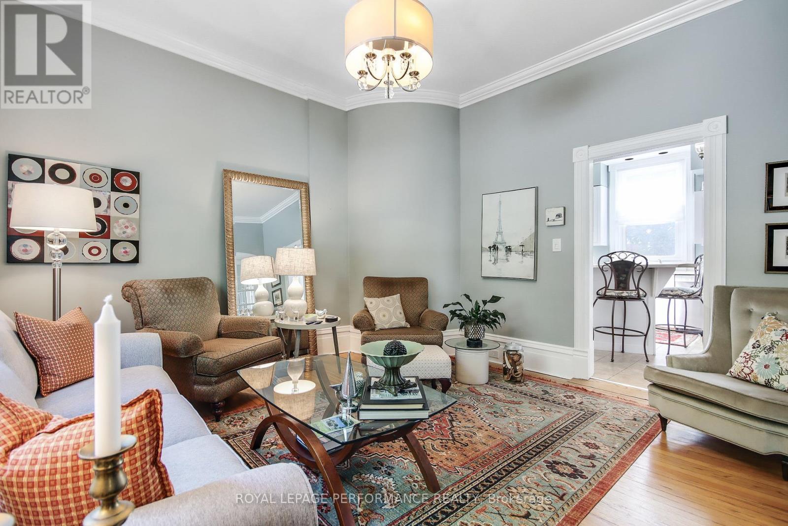 












49 BETHUNE STREET

,
Brockville,




Ontario
K6V2C9

