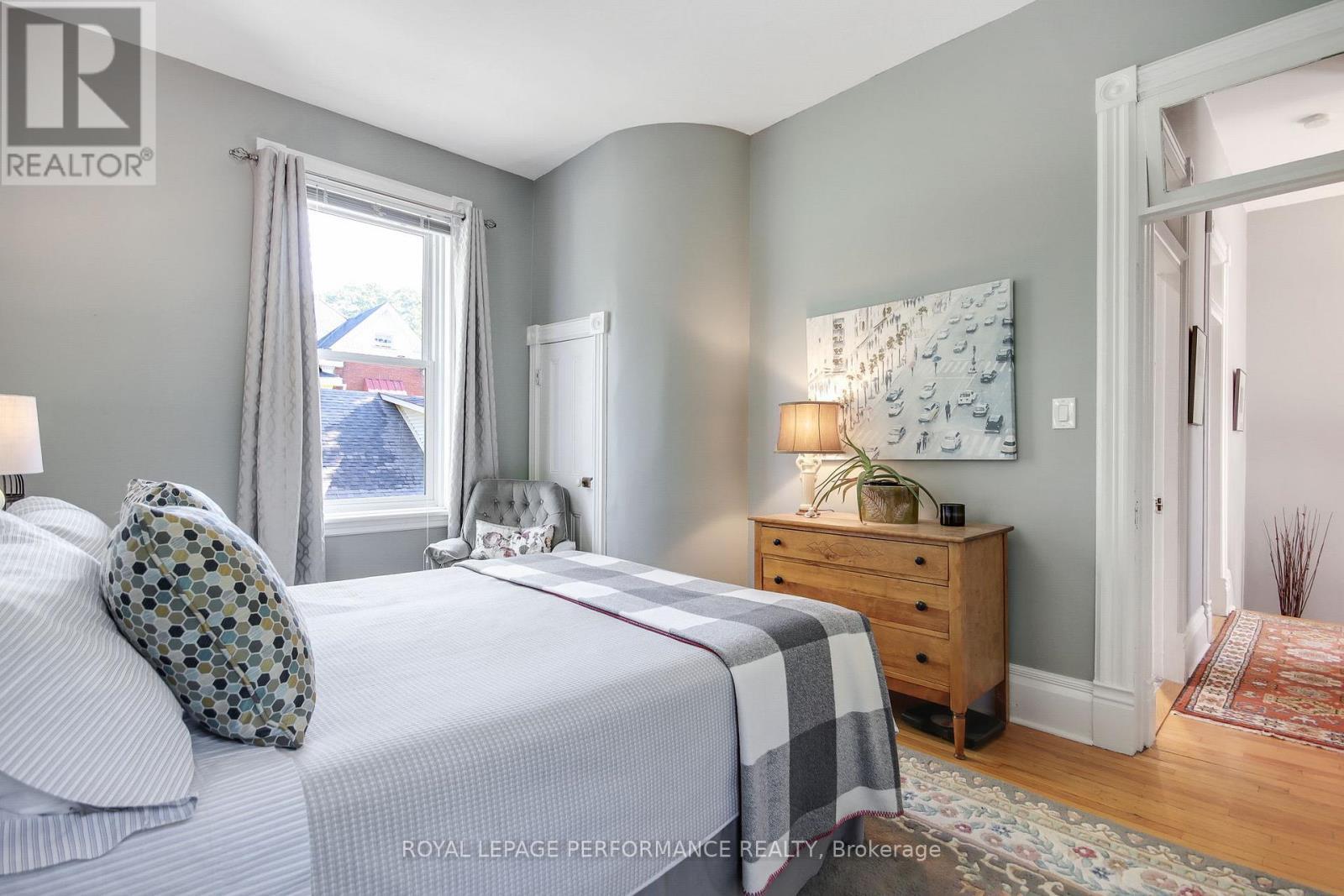 












49 BETHUNE STREET

,
Brockville,




Ontario
K6V2C9

