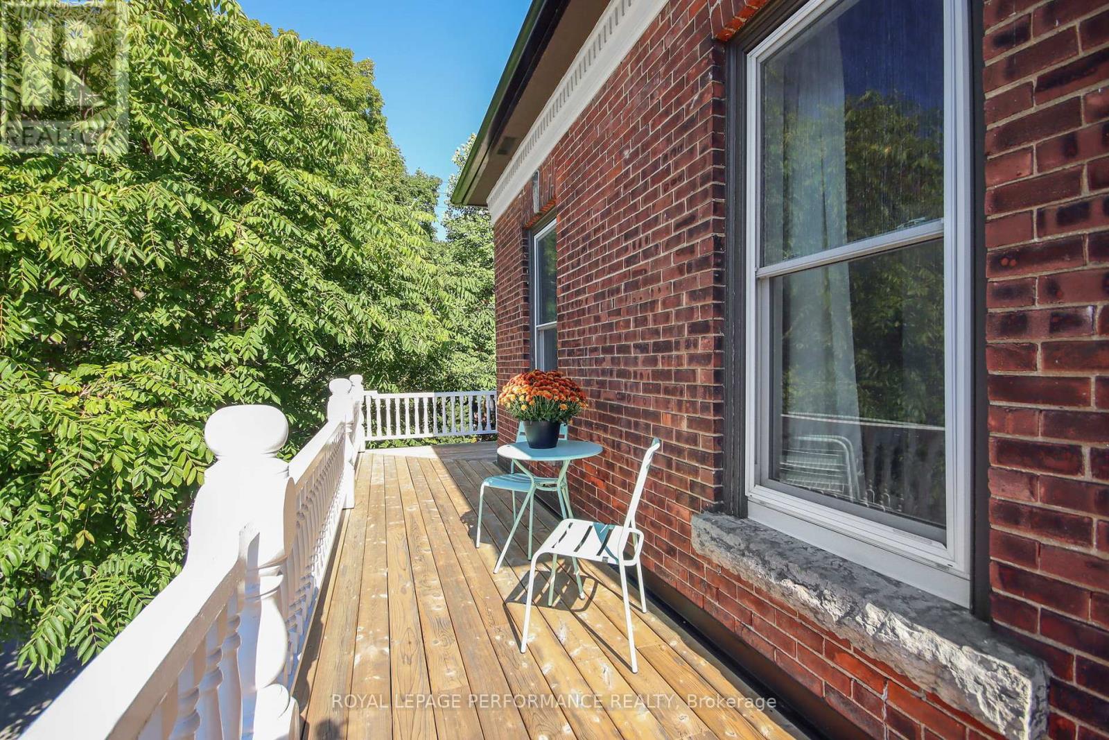 












49 BETHUNE STREET

,
Brockville,




Ontario
K6V2C9

