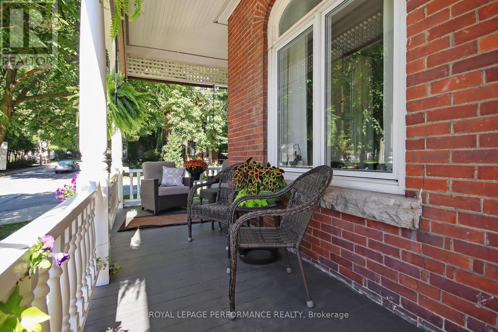 












49 BETHUNE STREET

,
Brockville,




Ontario
K6V2C9

