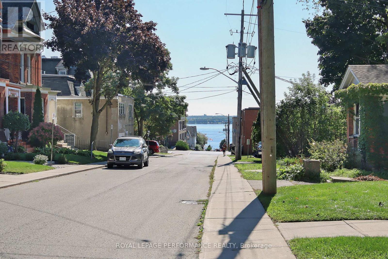 












49 BETHUNE STREET

,
Brockville,




Ontario
K6V2C9

