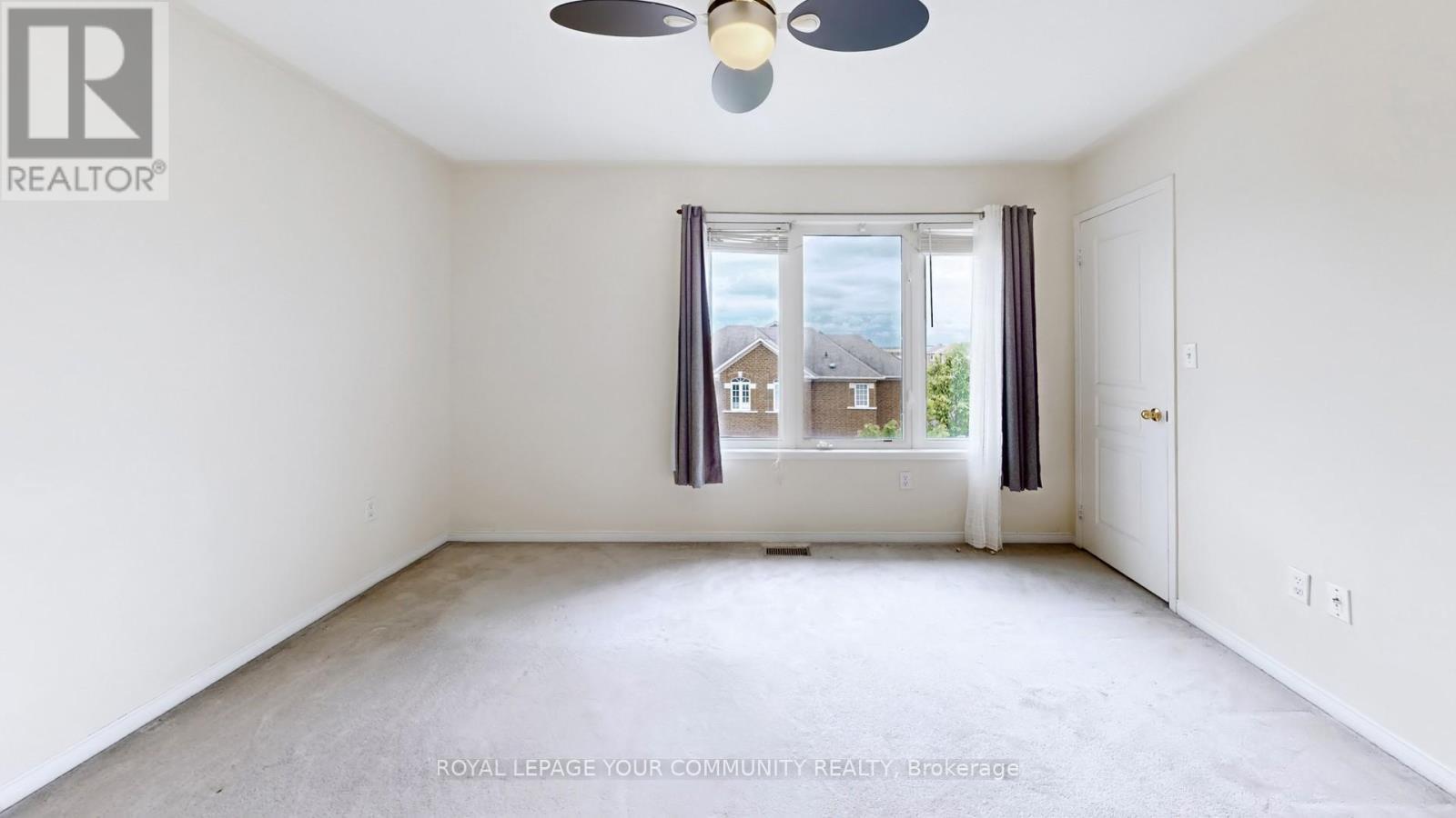 












44 OLD OAK LANE

,
Markham,




Ontario
L6B0K8

