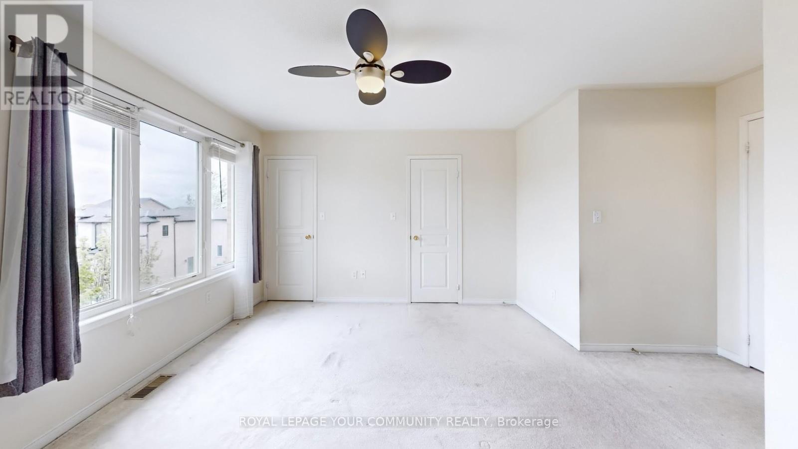












44 OLD OAK LANE

,
Markham,




Ontario
L6B0K8

