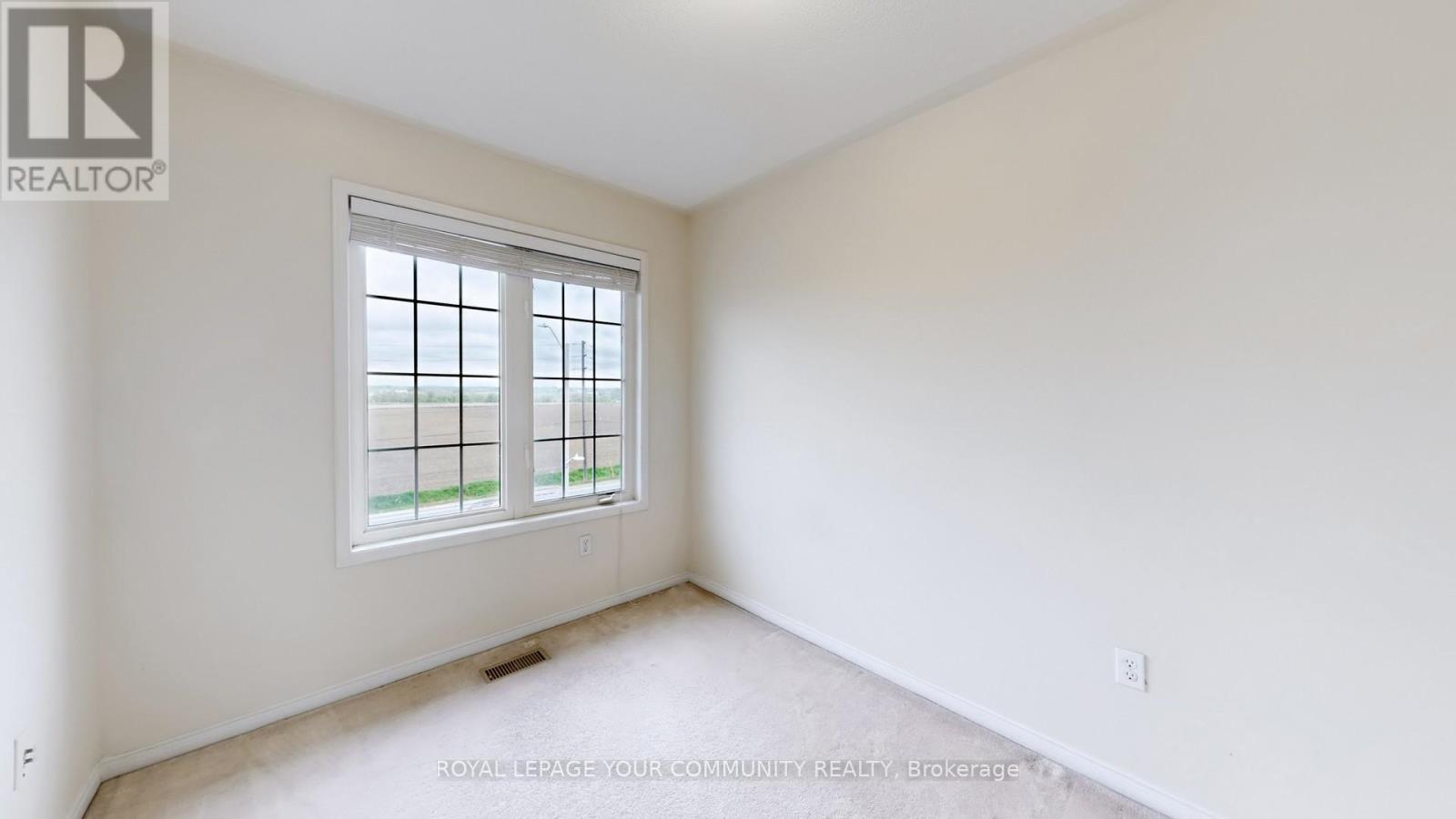 












44 OLD OAK LANE

,
Markham,




Ontario
L6B0K8

