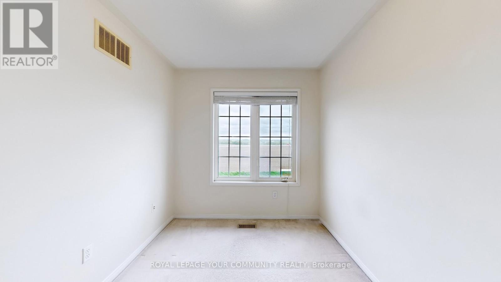 












44 OLD OAK LANE

,
Markham,




Ontario
L6B0K8

