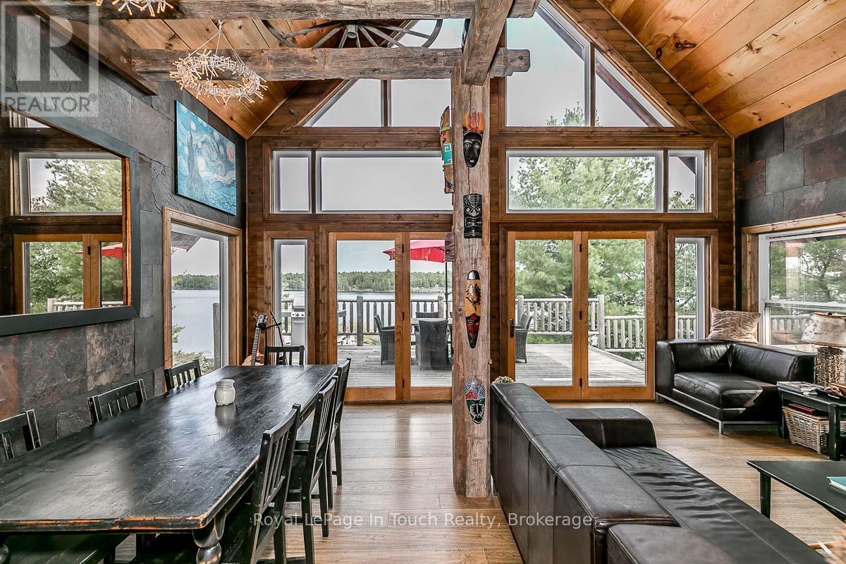 












B686-8 DERBYSHIRE ISLAND

,
The Archipelago (Archipelago),




Ontario
P2A1T4

