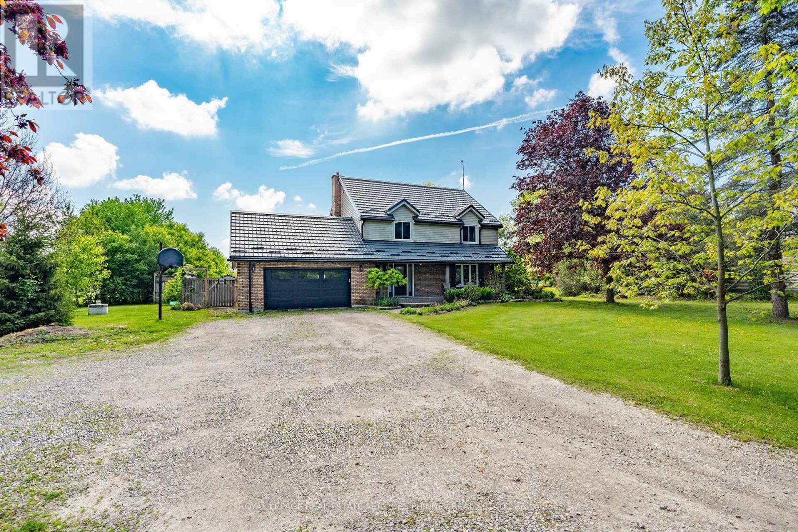












904 ROBINSON ROAD

,
Haldimand,




Ontario
N1A2W1

