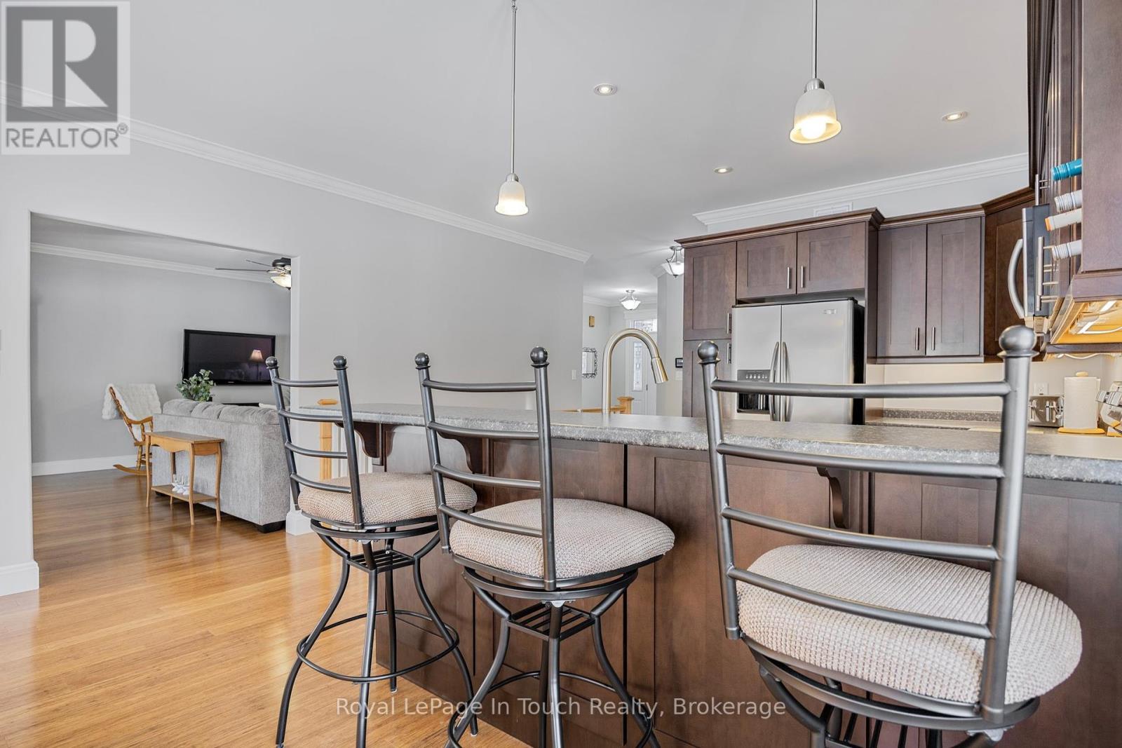 












3 COPELAND CREEK DRIVE

,
Tiny,




Ontario
L9M0M3

