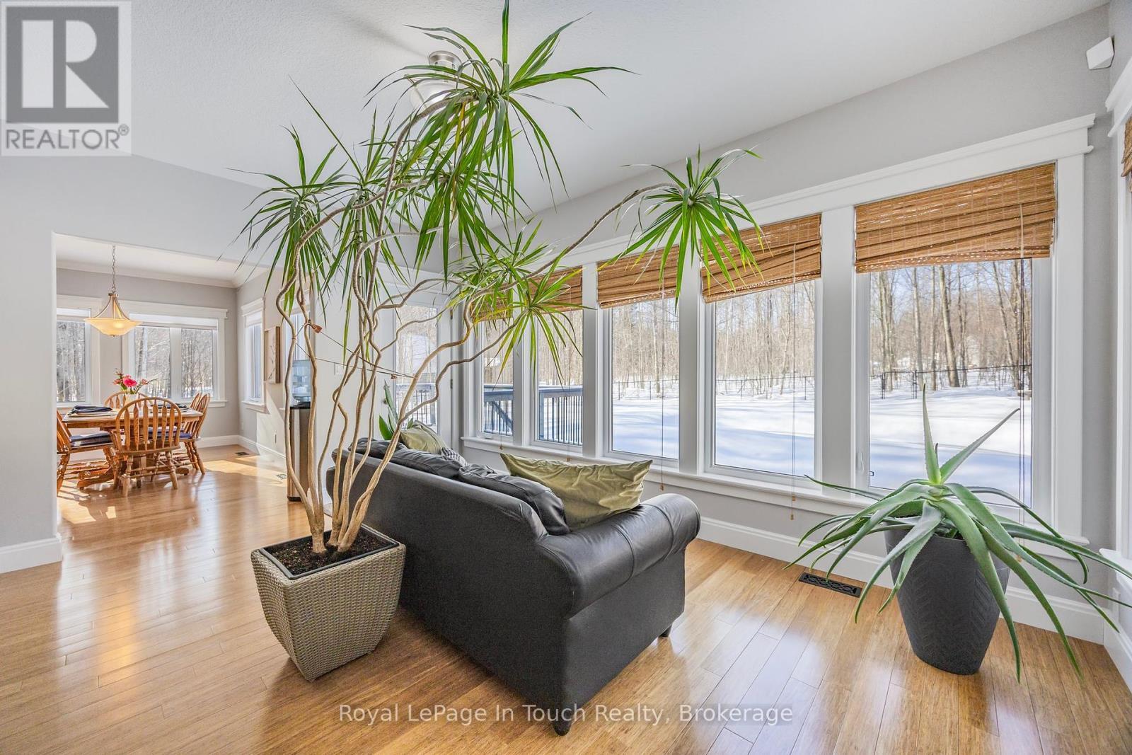 












3 COPELAND CREEK DRIVE

,
Tiny,




Ontario
L9M0M3

