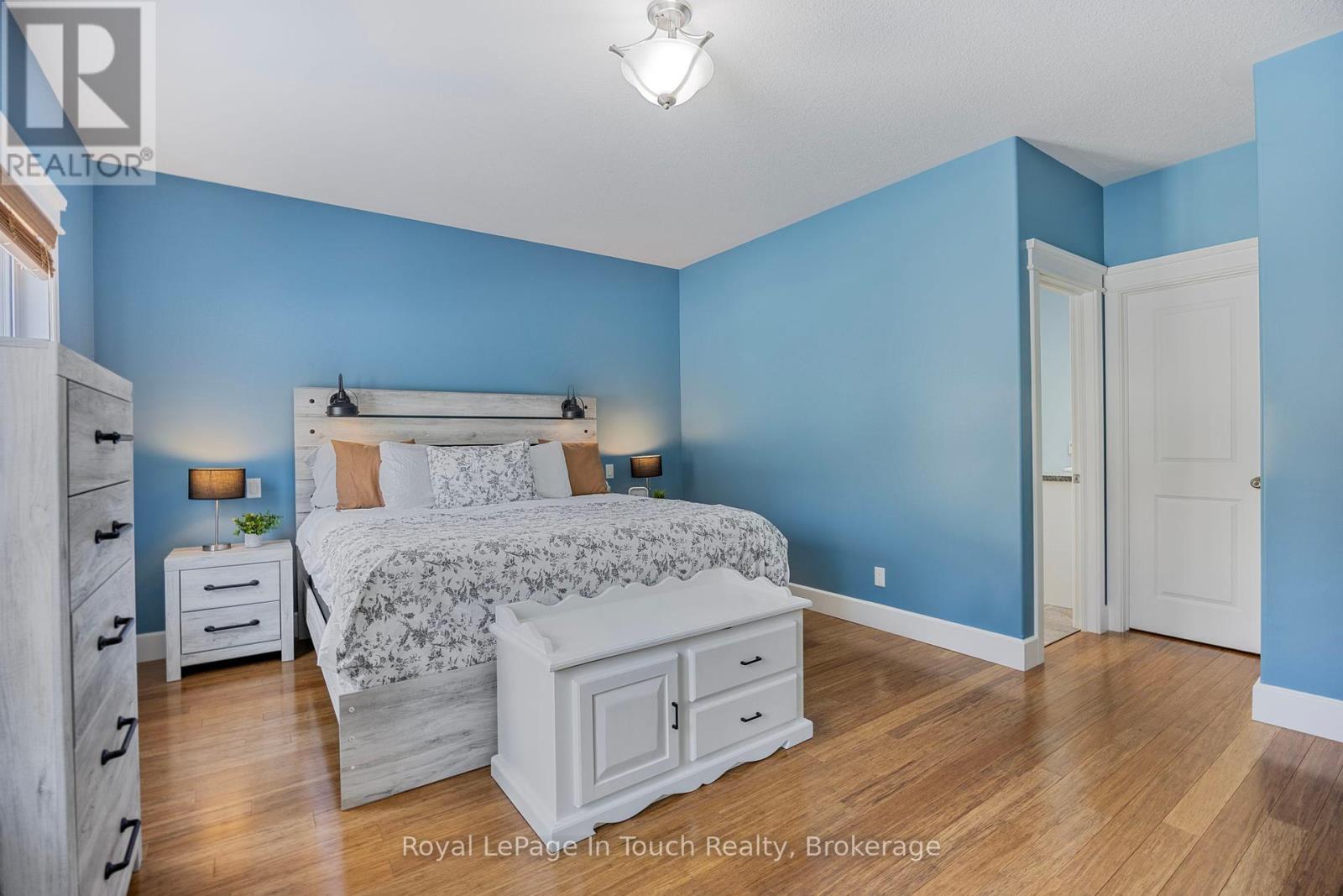 












3 COPELAND CREEK DRIVE

,
Tiny,




Ontario
L9M0M3

