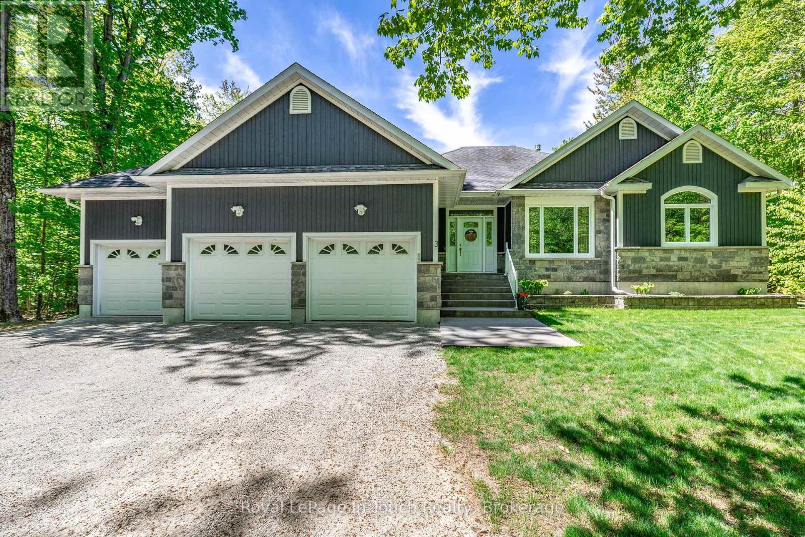












3 COPELAND CREEK DRIVE

,
Tiny,




Ontario
L9M0M3

