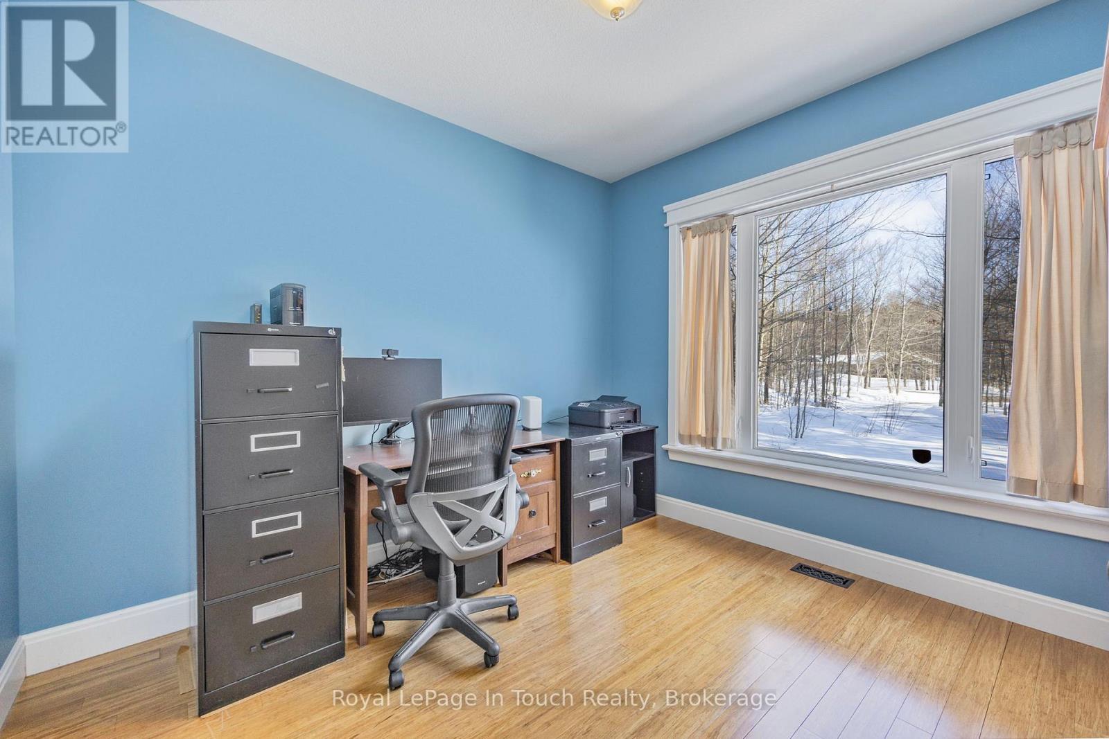 












3 COPELAND CREEK DRIVE

,
Tiny,




Ontario
L9M0M3

